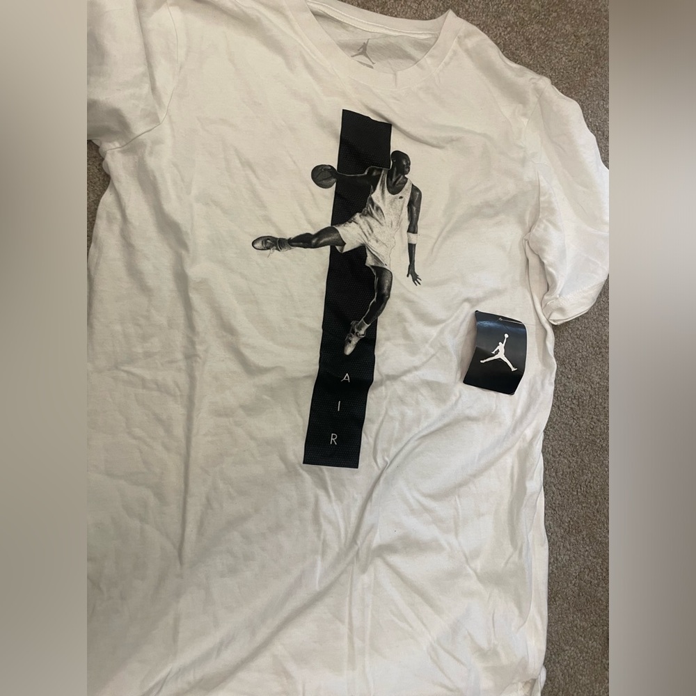 Nike Air Jordan Signature Graphic tee size XL